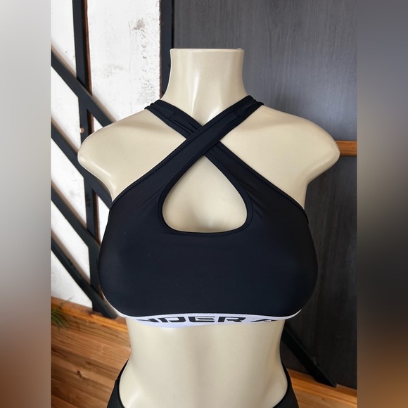 Bundle of 6 sport bra size s/m pre loved perfect condition different brands - Picture 11 of 12